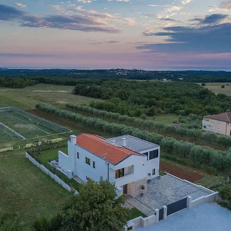 Terani Casa vacanze Rogovici